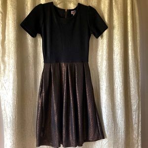 EUC Women’s Lularoe elegant Amelia size XS